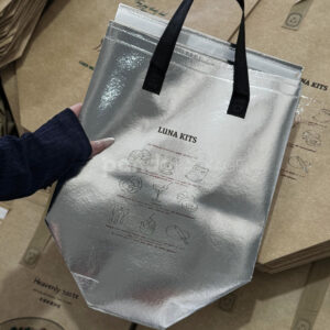 eco-friendly reusable non-woven and insulated bags for bakery products and food packaging