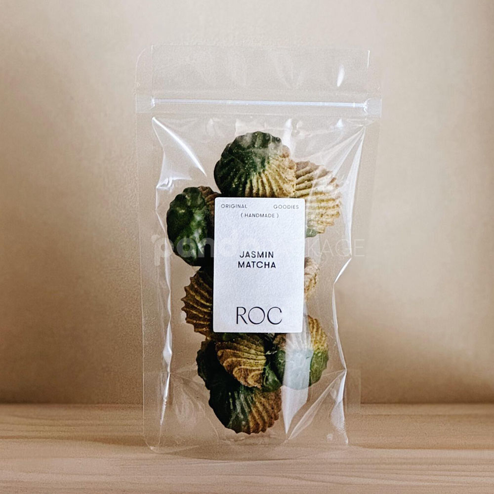 clear stand-up zipper pouch for bakery cookies and snacks packaging