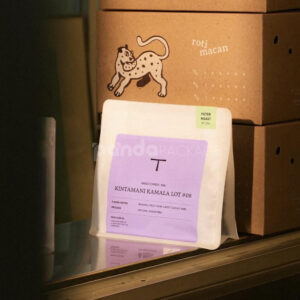 matte flat bottom coffee pouch for specialty coffee packaging