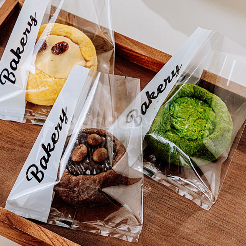 printed heat-sealed clear plastic bakery bags for cookies, bread and desserts packaging