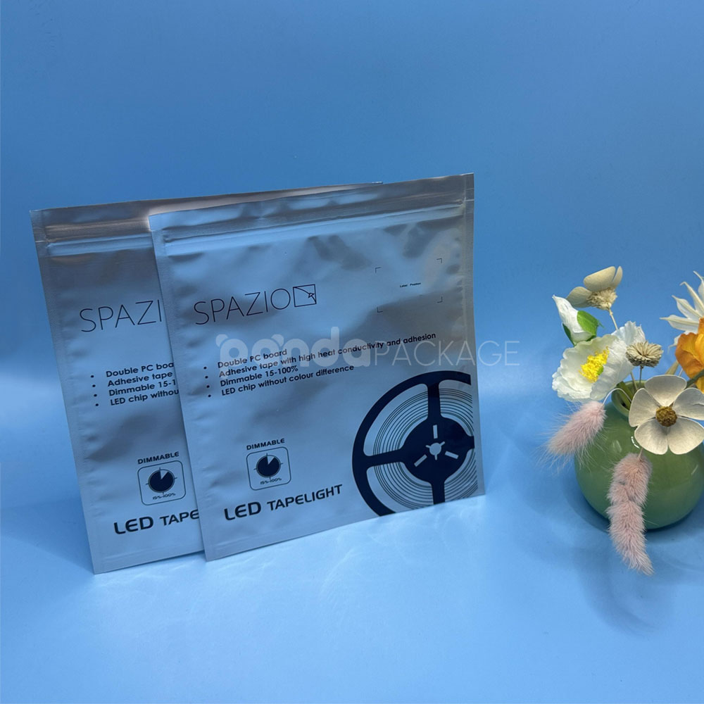 anti-static holographic resealable plastic packaging bags with esd protection for electronic products