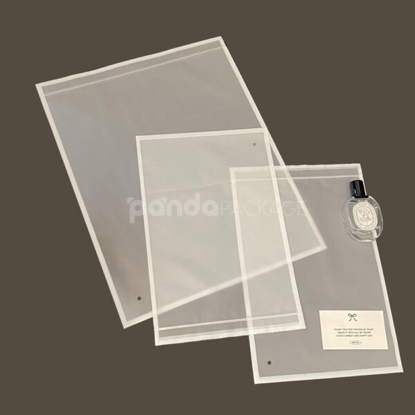 Frosted Zip Lock Clothing Packaging Bags for Apparel Storage