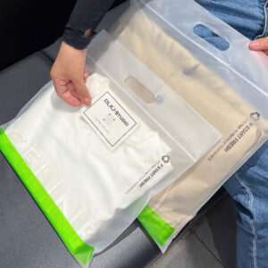 frosted zip lock clothing packaging bags with die-cut handle for apparel retail and shipping