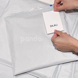 printed slider zip lock clothing packaging bags for apparel and e-commerce use