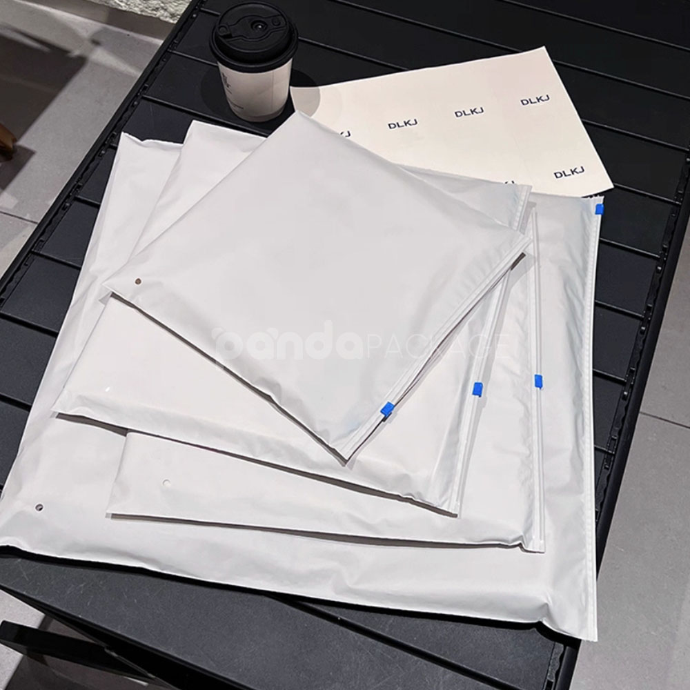 printed slider zip lock clothing packaging bags for apparel and e-commerce use