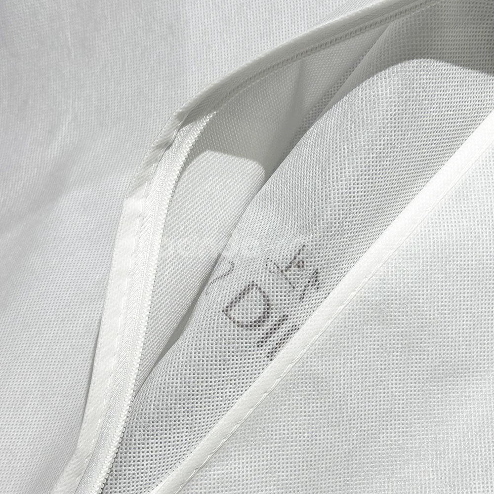 white non-woven garment bag for clothing packaging and storage