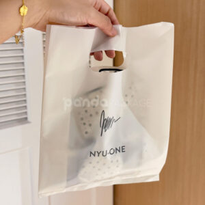 frosted die-cut handle plastic shopping bag for clothing and retail packaging