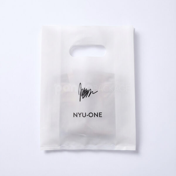 Frosted Die-Cut Handle Plastic Shopping Bag for Clothing Packaging