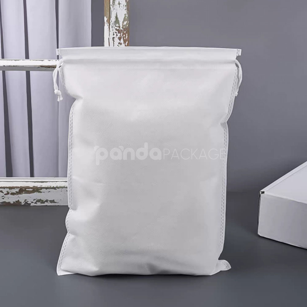 white non-woven fabric drawstring bag for clothing and shoe packaging