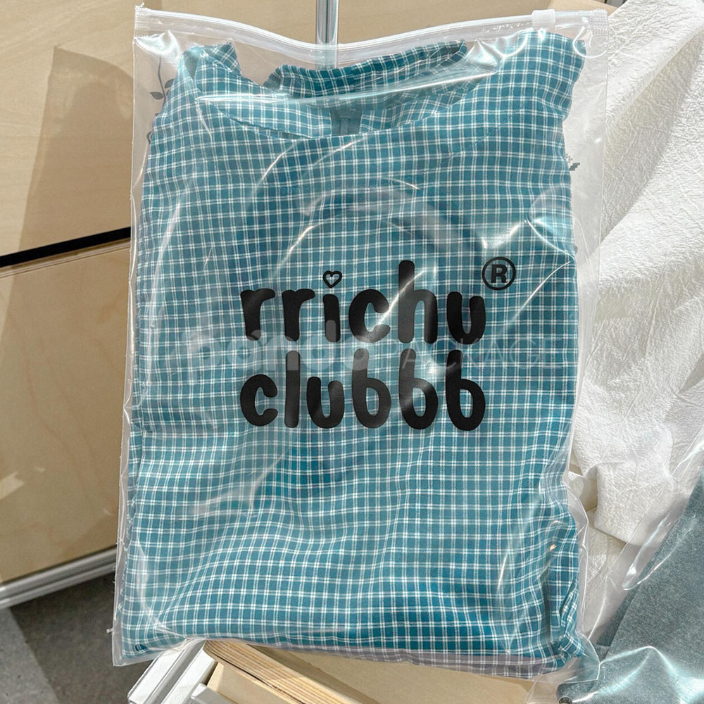 clear zip lock apparel packaging bags for clothing storage and shipping