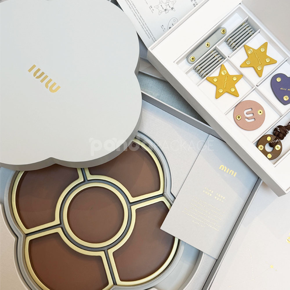 luxury flower shaped rigid box with gold compartment tray for mooncake or chocolate gift packaging