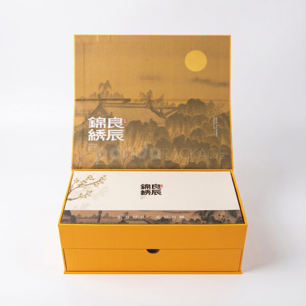Amber Glow Mooncake Gift Box