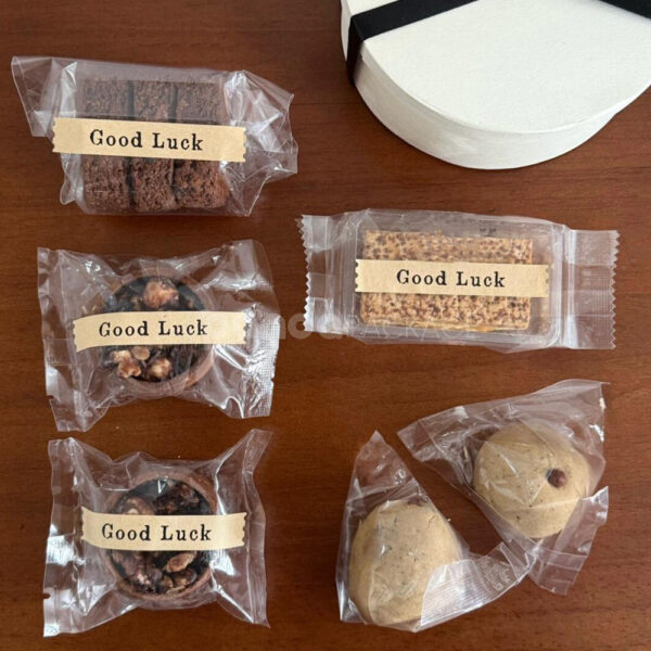 Kraft Paper Good Luck Stickers for Bakery Gift Packaging