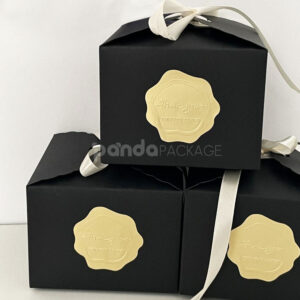 gold thank you stickers for bakery and gift packaging