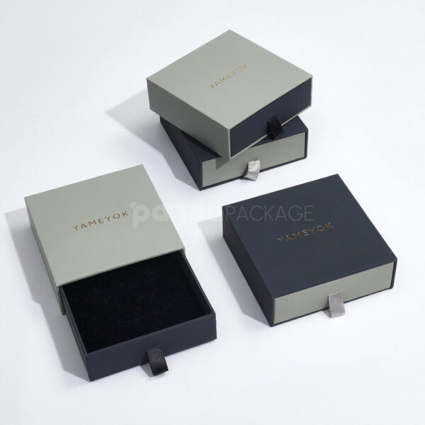 Custom Two-Tone Drawer Rigid Box with Ribbon Pull