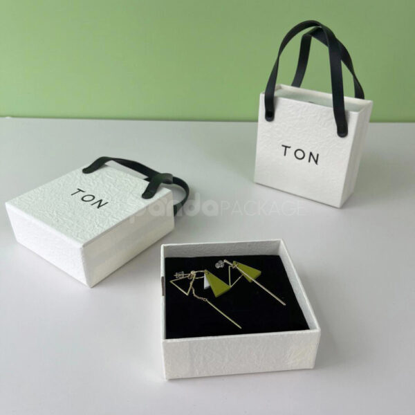 Custom Drawer Rigid Box with Ribbon Handle