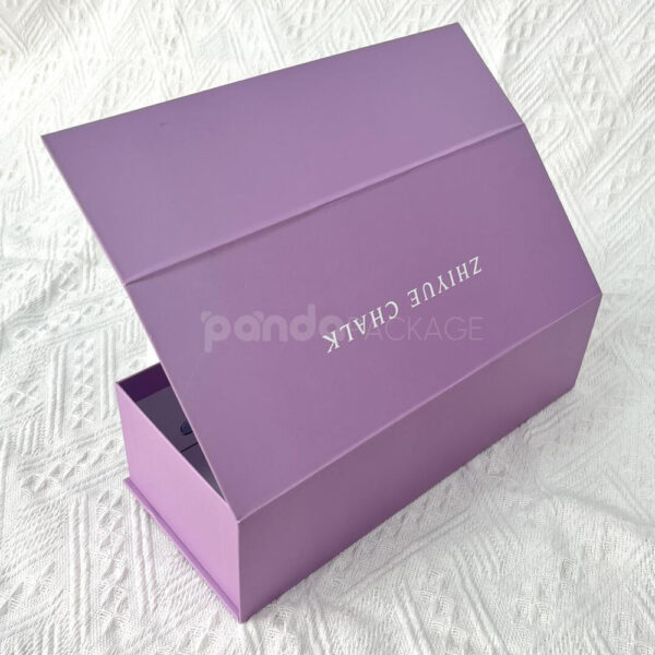 Premium Magnetic Closure Rigid Box for Clothing & Retail Packaging