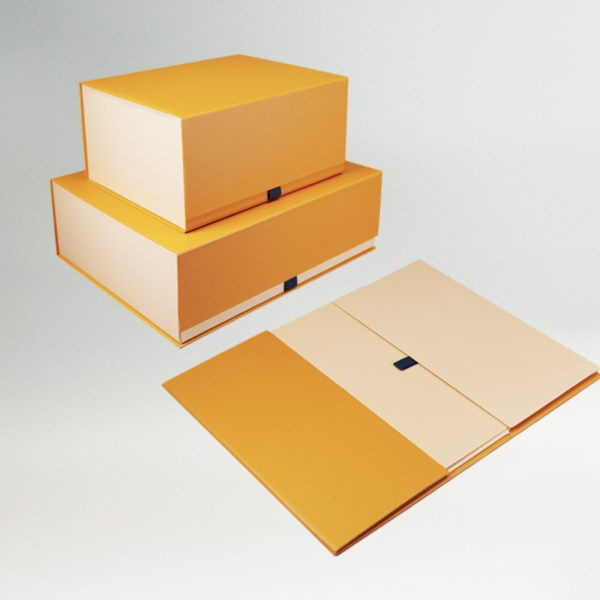 Collapsible Magnetic Rigid Gift Box in Multiple Colors for Custom Packaging