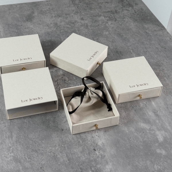 Custom Rigid Drawer Box for Jewelry Packaging with Button Closure