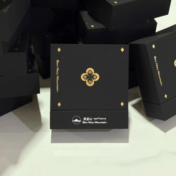Custom Drawer Rigid Box with Foil Stamped Logo and Matte Black Finish